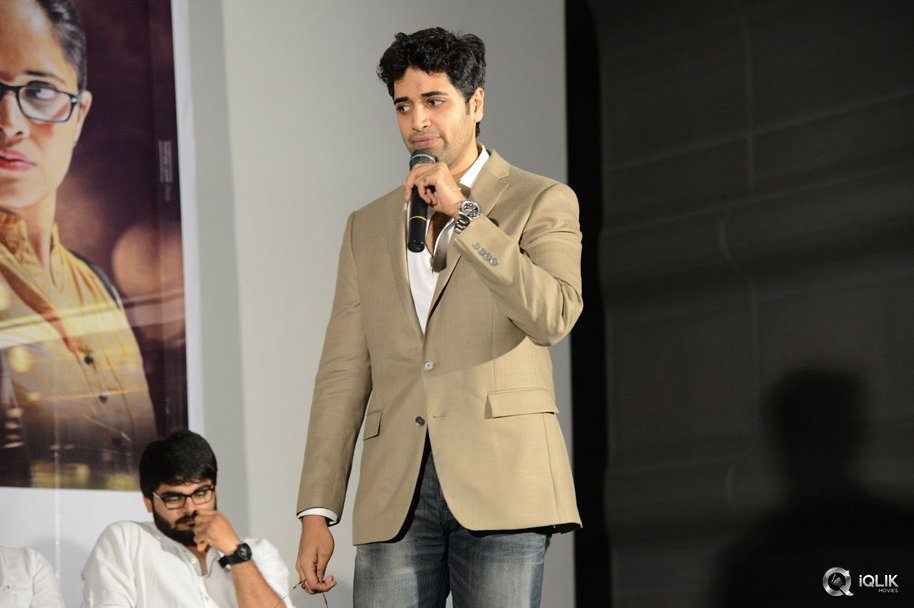 Kshanam-Movie-First-Look-Launch